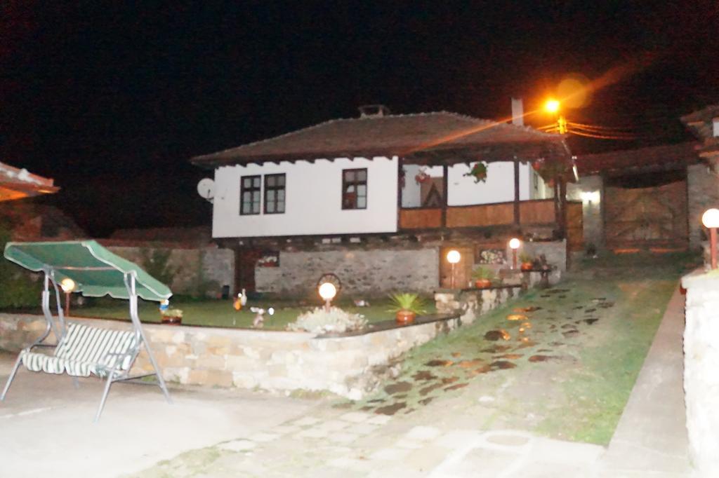 Bella House Hlevene Exterior foto