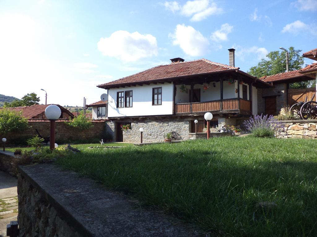 Bella House Hlevene Exterior foto